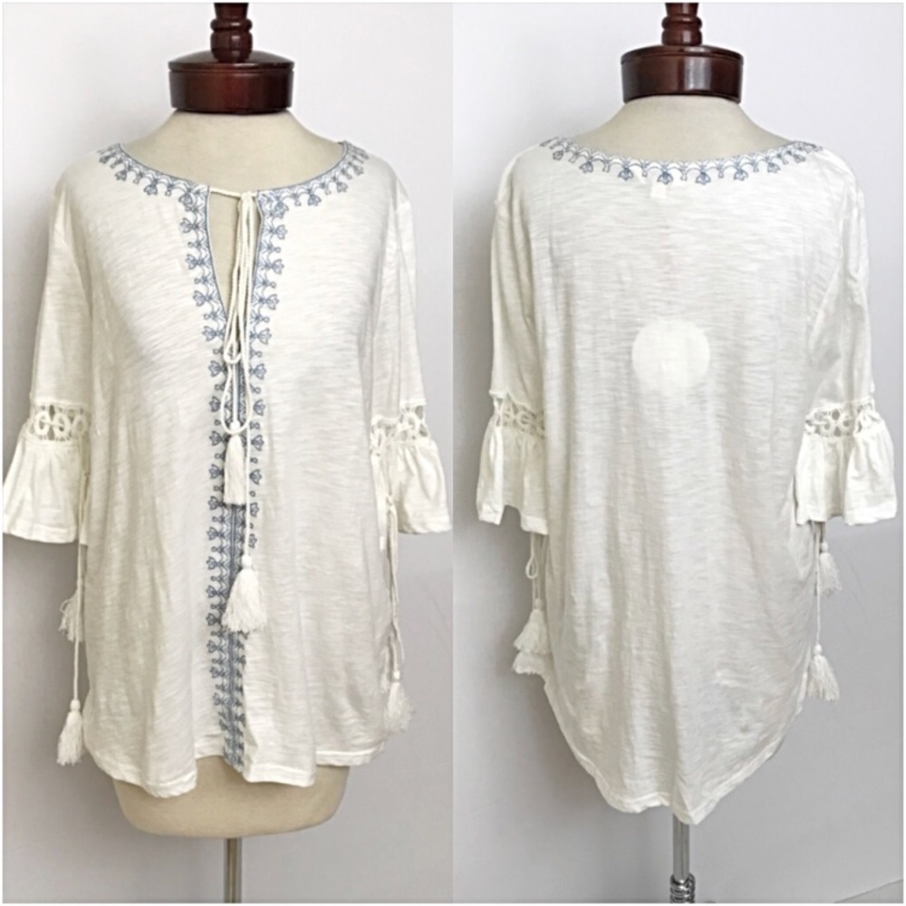 Hippie Boho Embroidered Tassel Top SM - Picture 4 of 8